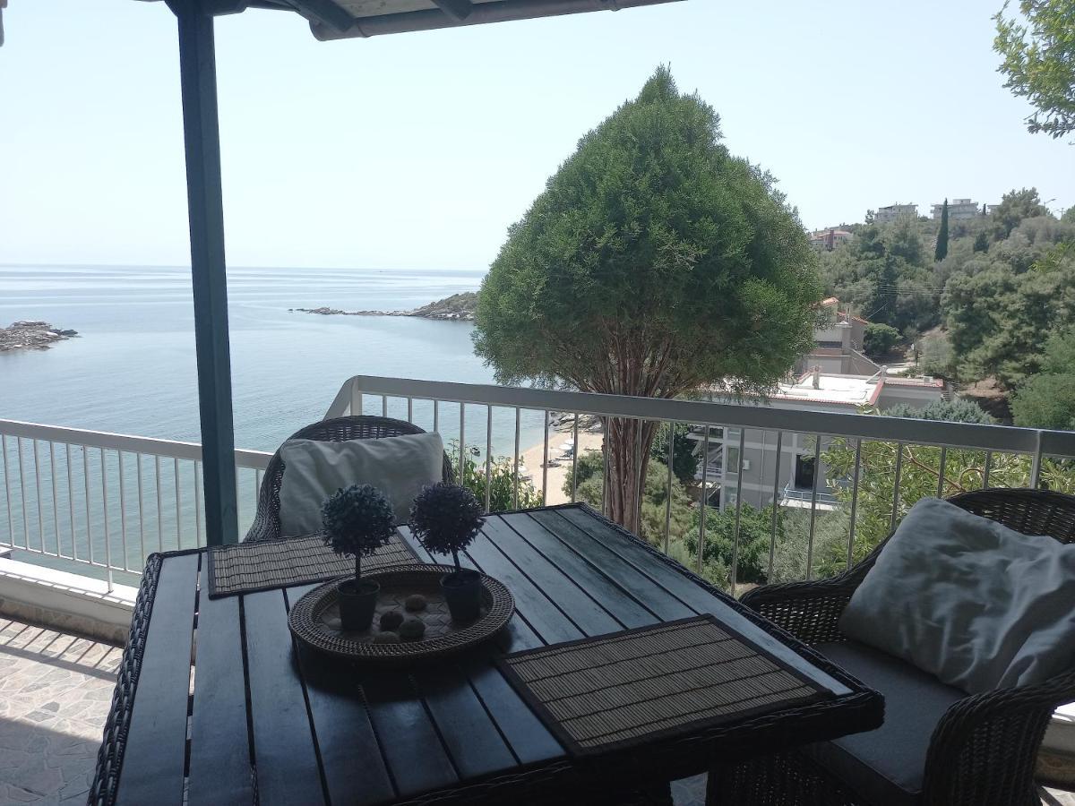 Ferienwohnung Balcony By The Sea PalaiónTsiflíkion Exterior foto